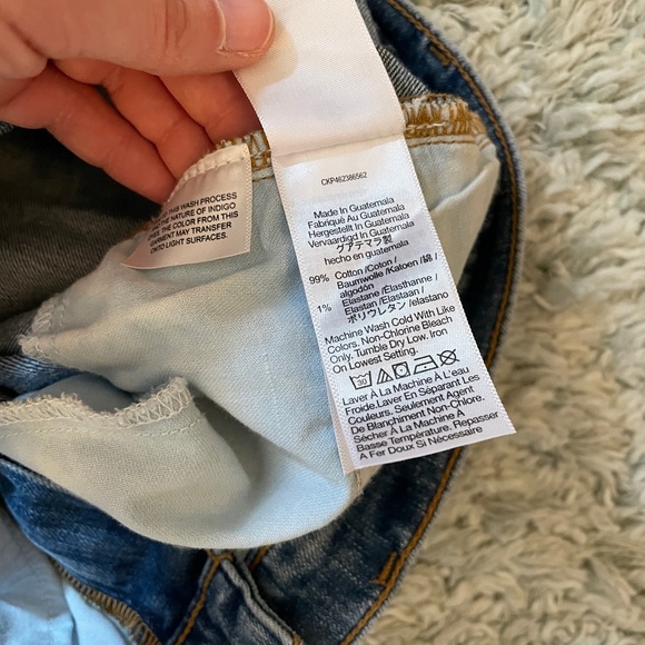 J. Crew Mid Rise Short - Picture 4 of 4